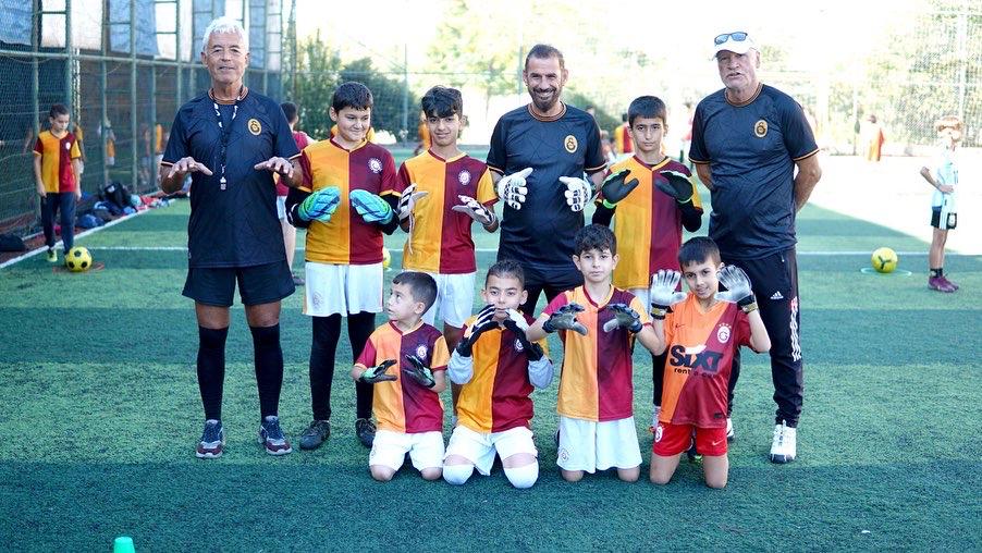 serik-futbol-okulu-35-.jpeg
